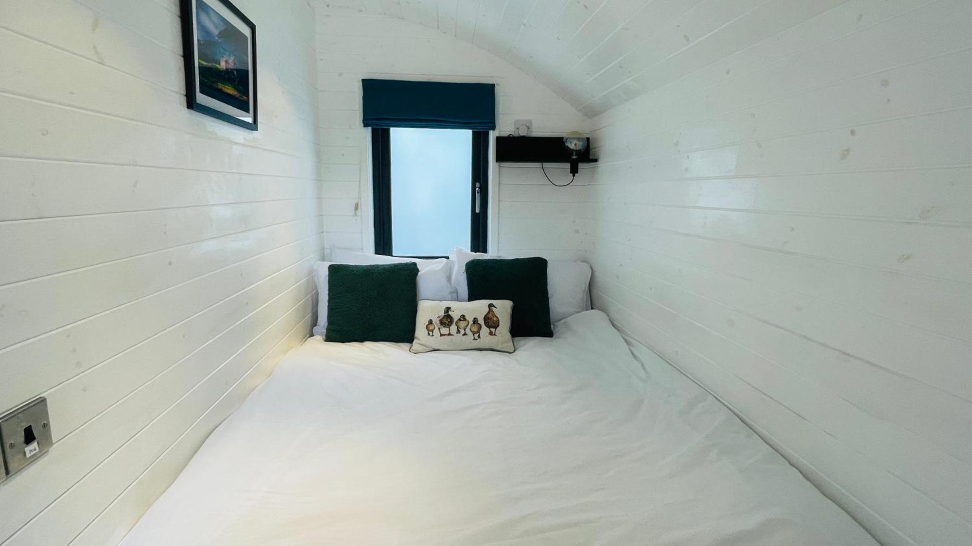 Апартаменты Hideaway Pod Near Loch Ness For A Tranquil Retreat Lewiston Экстерьер фото
